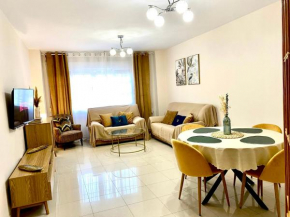Apartamento céntrico junto playas y paseo y zonas de interés!!